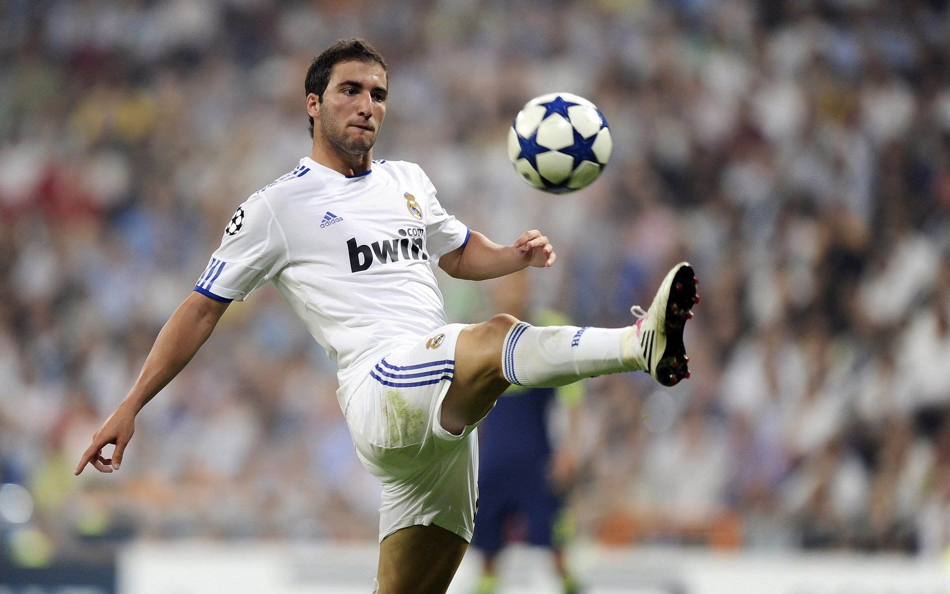 绝地反击！乔治统治全场，广州队惊天翻盘青岛队